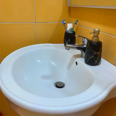 Saranda Apartamento Polisi i Vogel